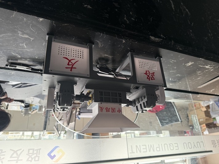 為給客戶帶來更好的觀感體驗,路友將撕碎機做成了1:1的模型